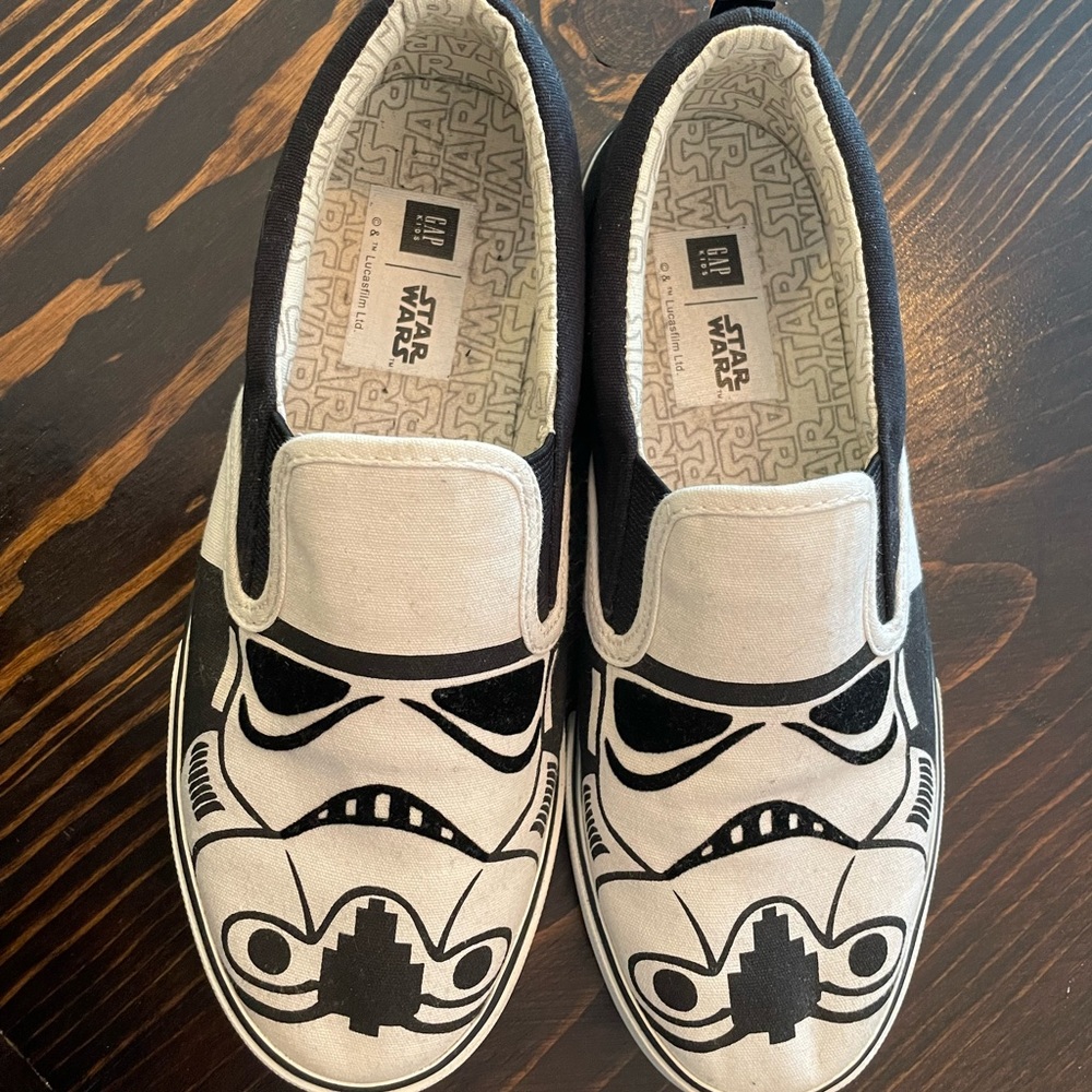 Storm Trooper Slide ons (kid size 4)